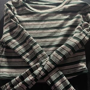 stripped cropped long sleeve
